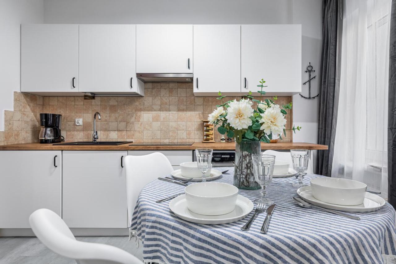 Morski Apartament Arciszewskiego By Noclegi Renters โควอบเซก ภายนอก รูปภาพ